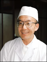 大黒屋鎌餅本舗 山田充哉さん